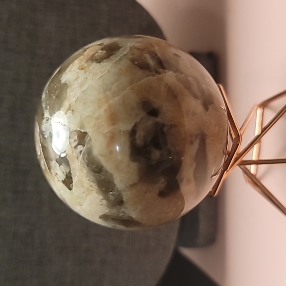 Cherry  Blossom  agate sphere - Picture 3 of 7